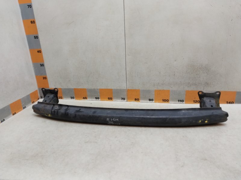 Усилитель заднего бампера