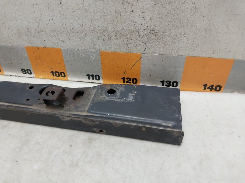 Балка подрадиаторная