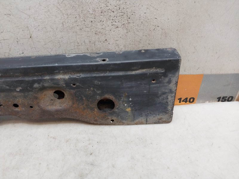 Балка подрадиаторная