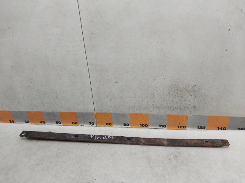 Балка подрадиаторная