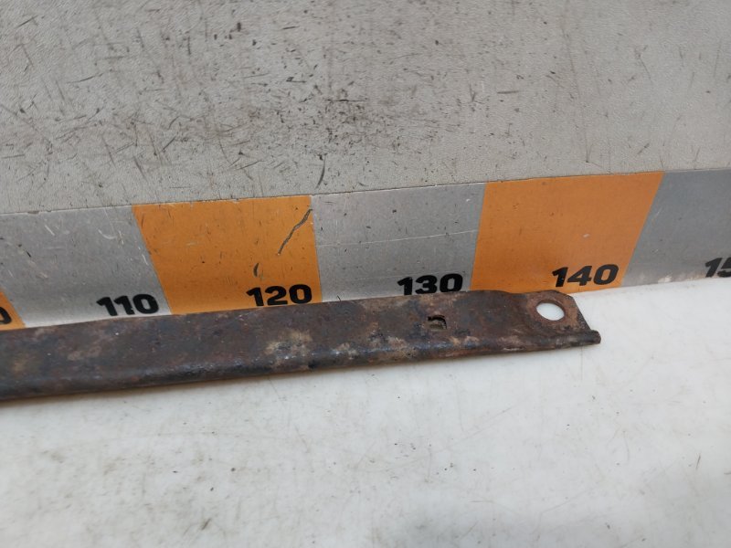 Балка подрадиаторная