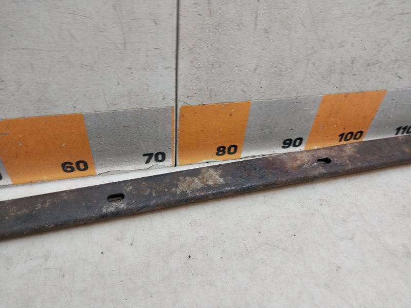 Балка подрадиаторная