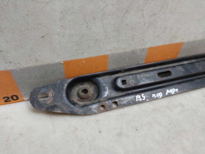 Балка подрадиаторная