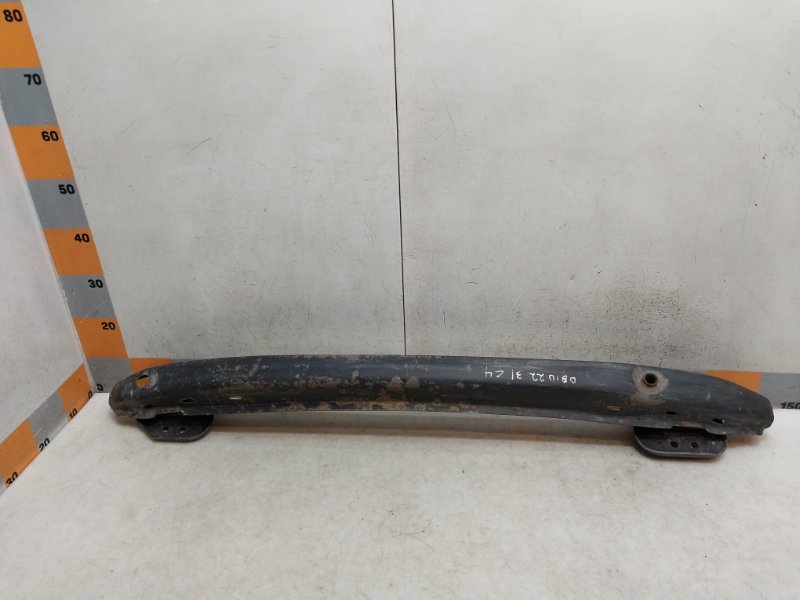 Усилитель заднего бампера