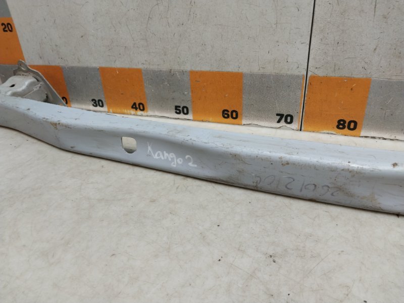 Усилитель заднего бампера