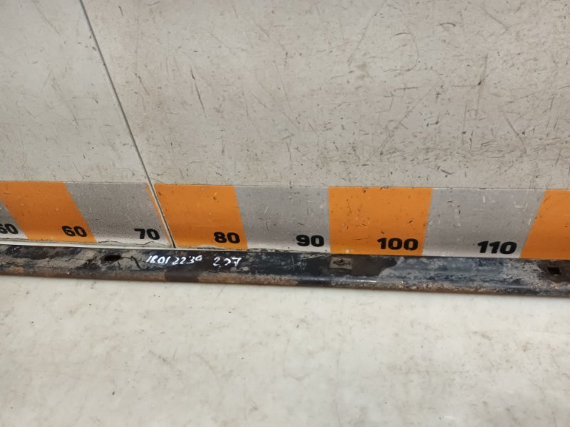 Балка подрадиаторная