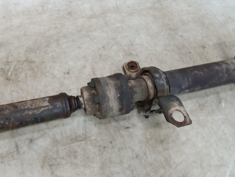 Вал карданный