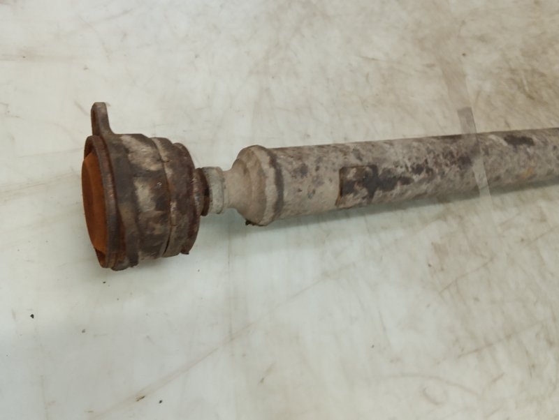 Вал карданный