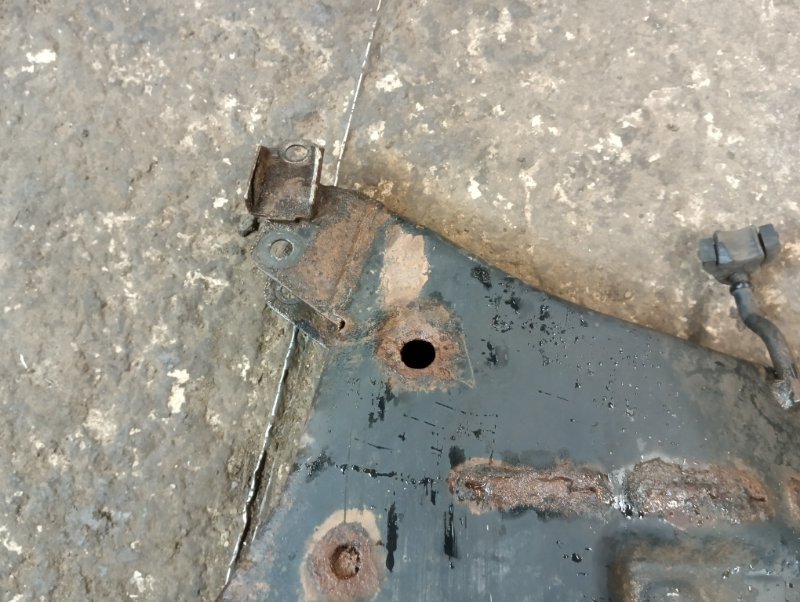 Балка подмоторная