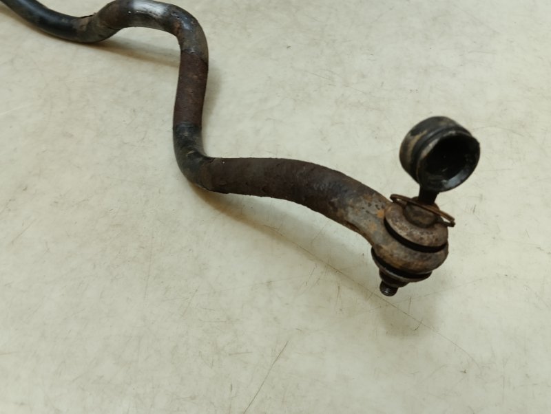 Стабилизатор передний