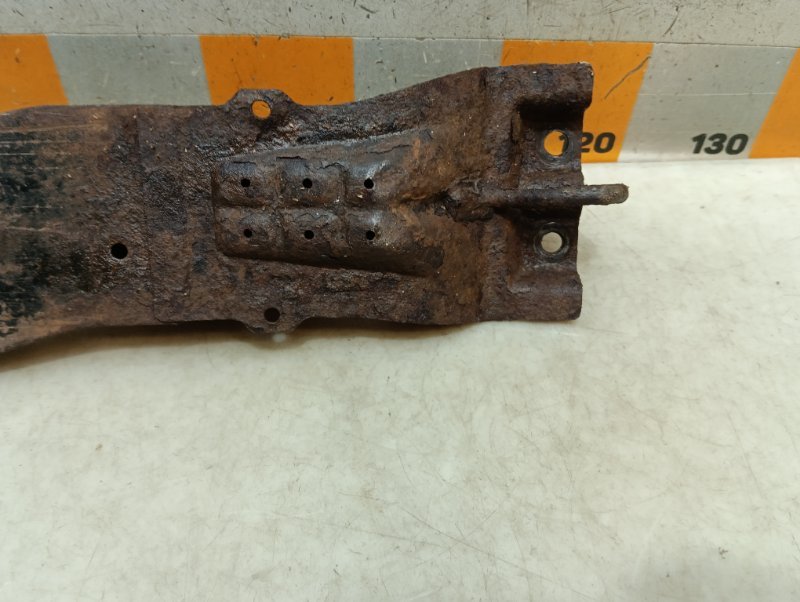 Балка передняя продольная