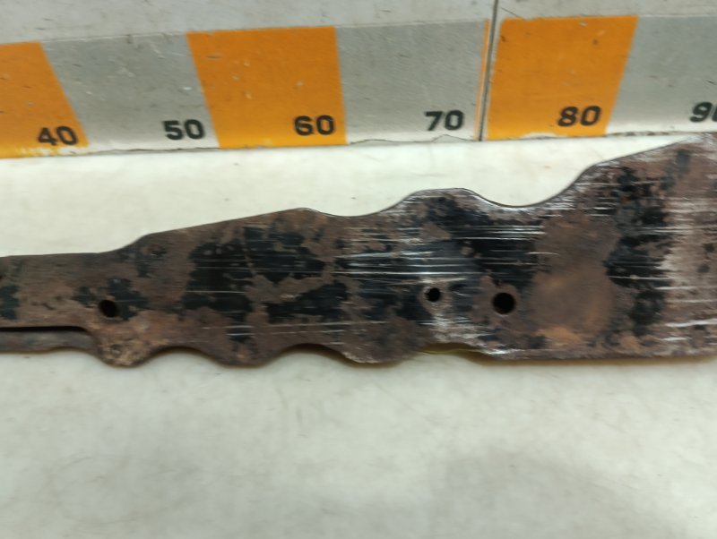 Балка передняя продольная