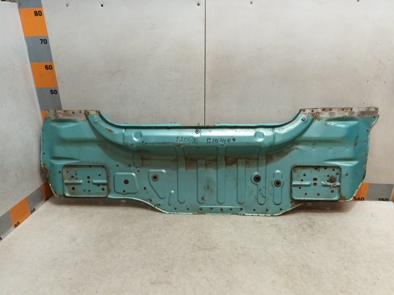 Панель задняя