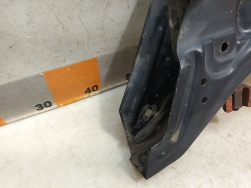 Балка подмоторная