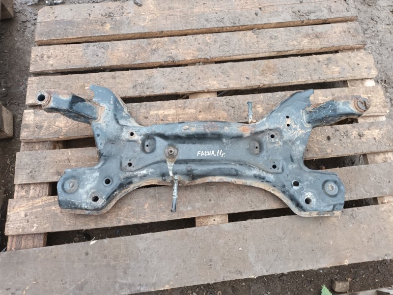 Балка подмоторная