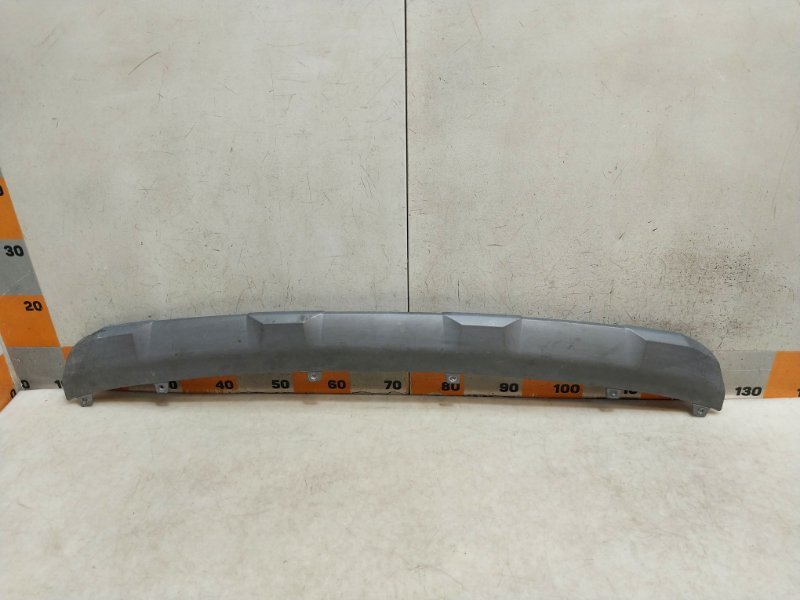 Накладка переднего бампера