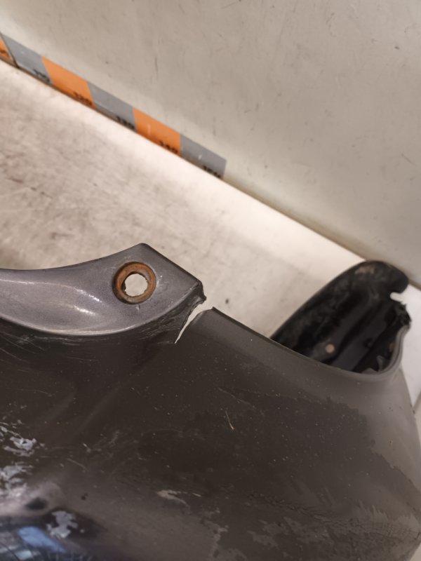 Бампер задний