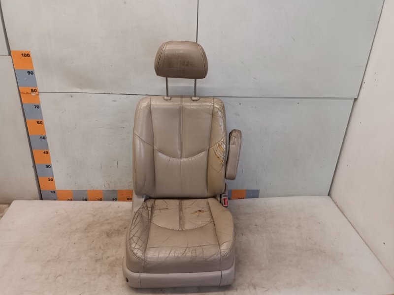 Сиденье переднее правое