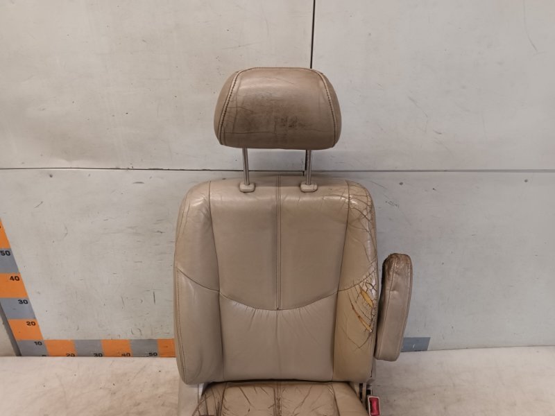 Сиденье переднее правое