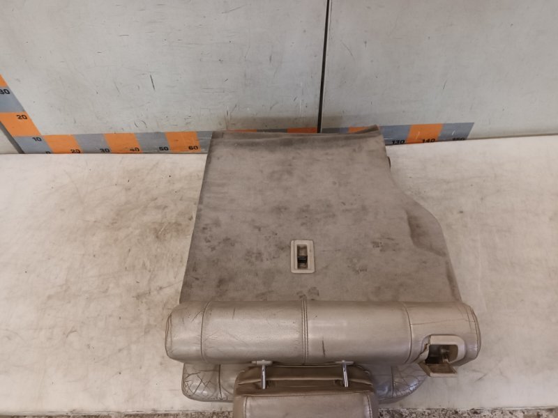 Сиденье салонное