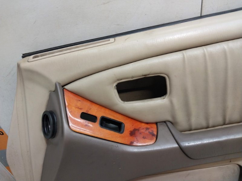 Обшивка двери