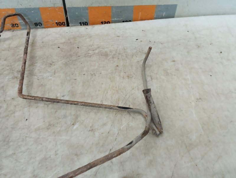 Кронштейн крепления запасного колеса