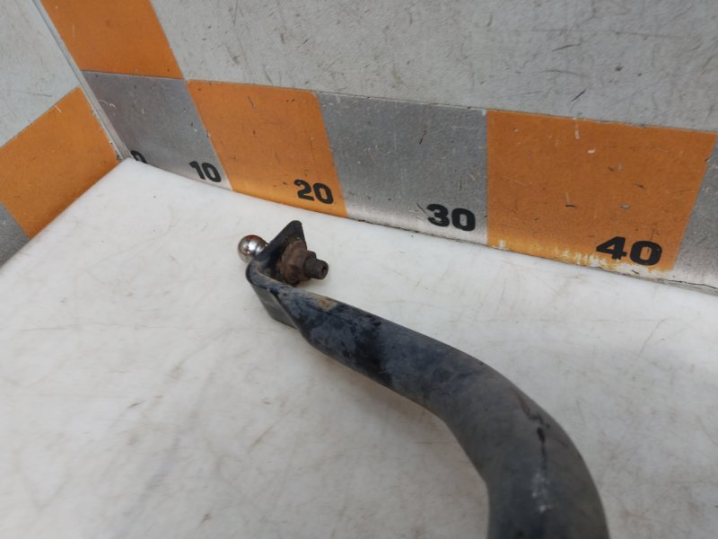 Стабилизатор передний