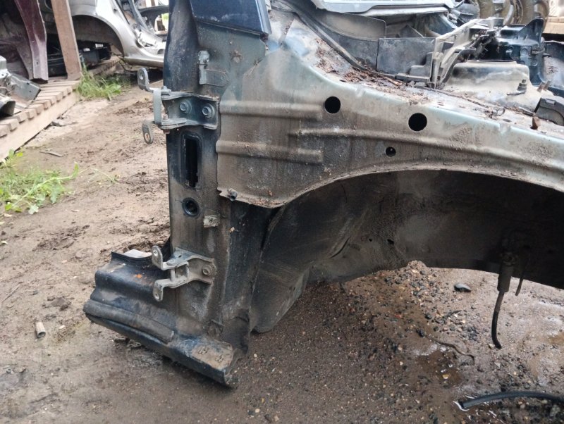 Лонжерон передний правый