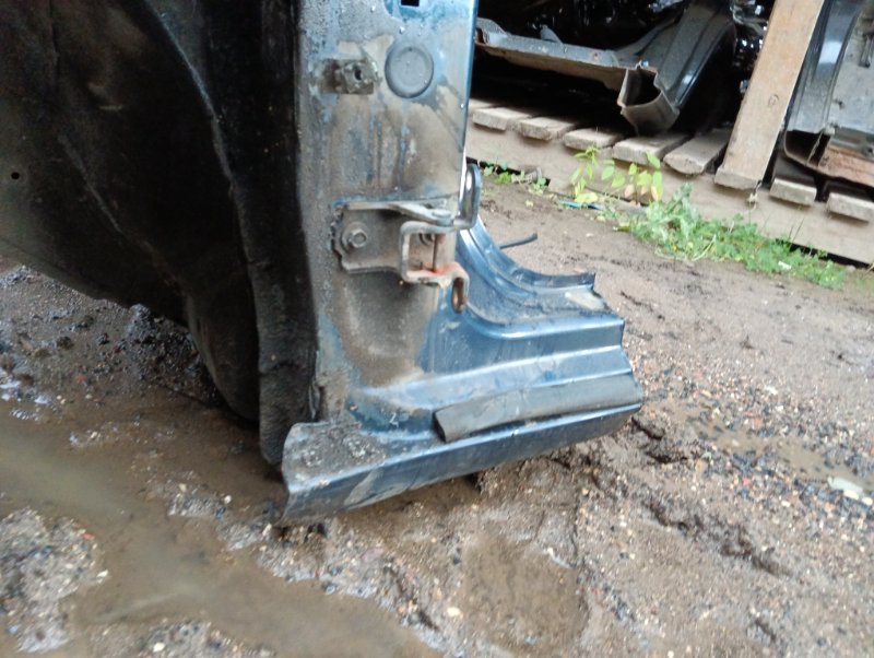 Лонжерон передний левый