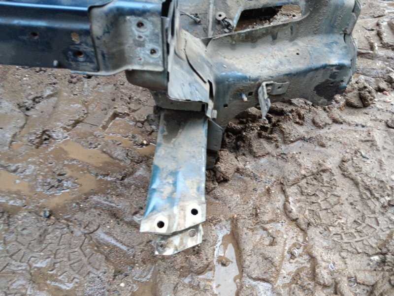 Лонжерон передний левый