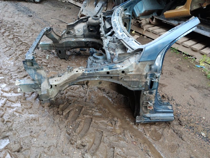 Лонжерон передний левый