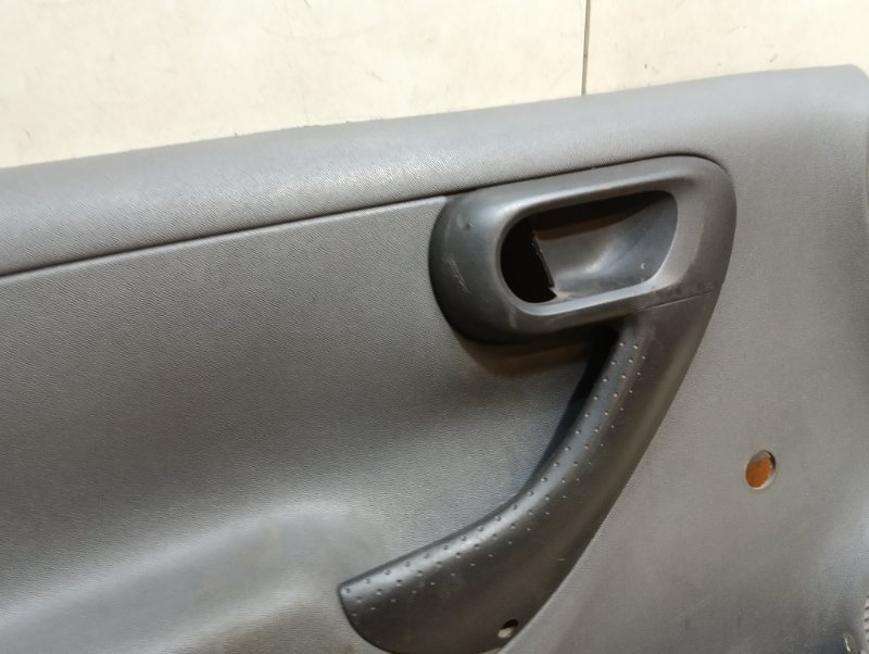 Обшивка двери