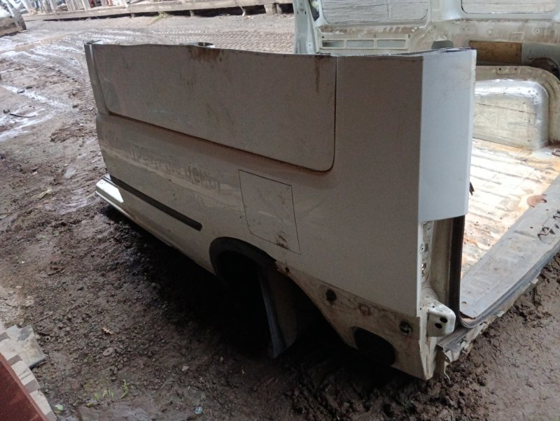 Крыло заднее левое