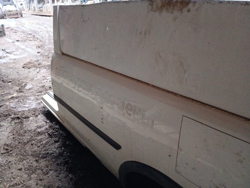 Крыло заднее левое