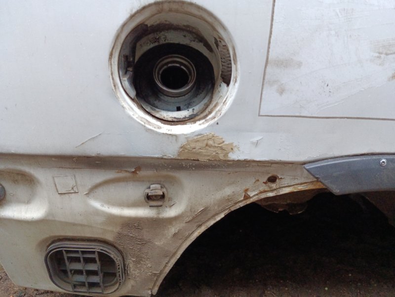 Крыло заднее правое