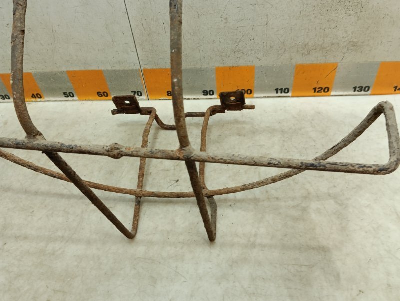 Кронштейн крепления запасного колеса