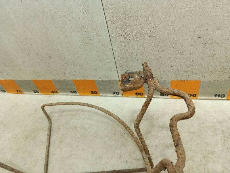 Кронштейн крепления запасного колеса