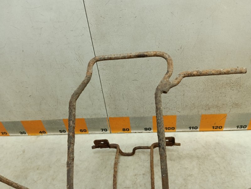 Кронштейн крепления запасного колеса