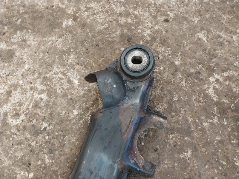 Балка подмоторная