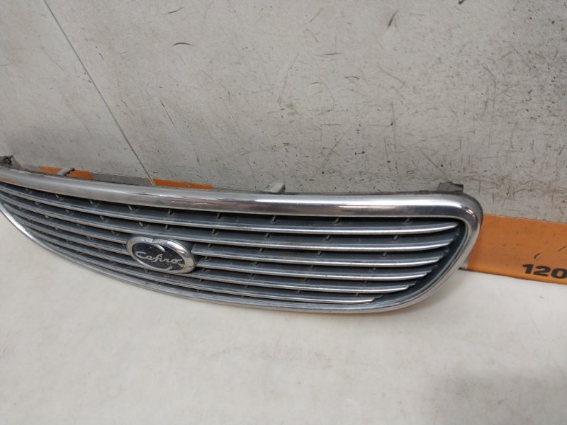 Решетка радиатора