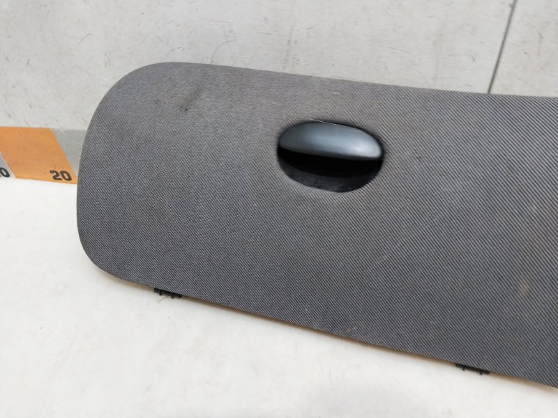 Крышка бардачка