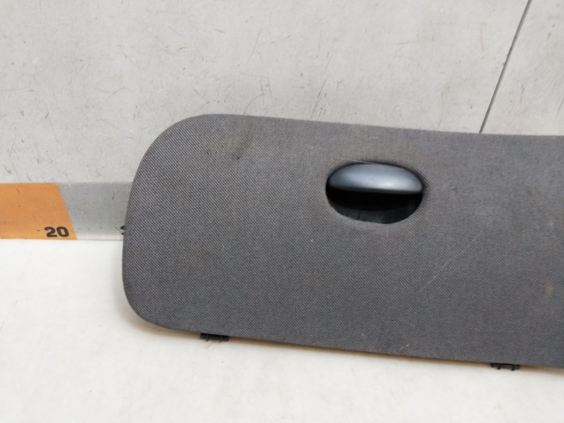 Крышка бардачка