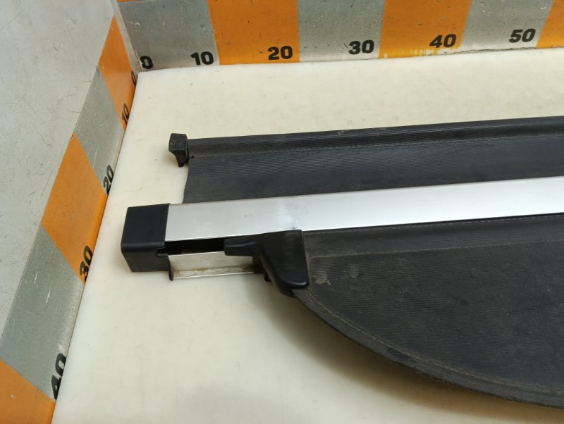 Шторка багажника