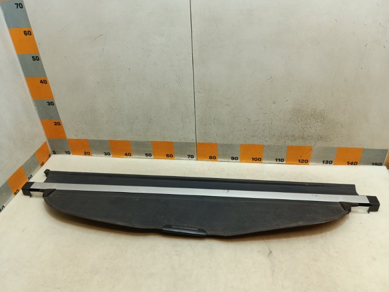 Шторка багажника