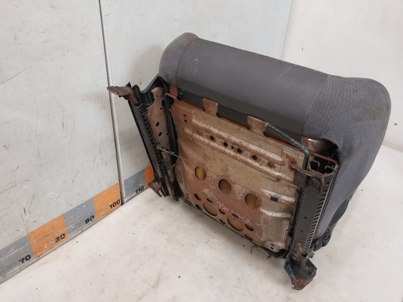 Сиденье переднее правое