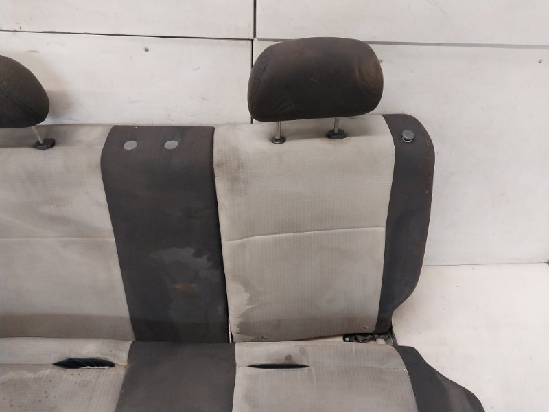 Сиденье салонное