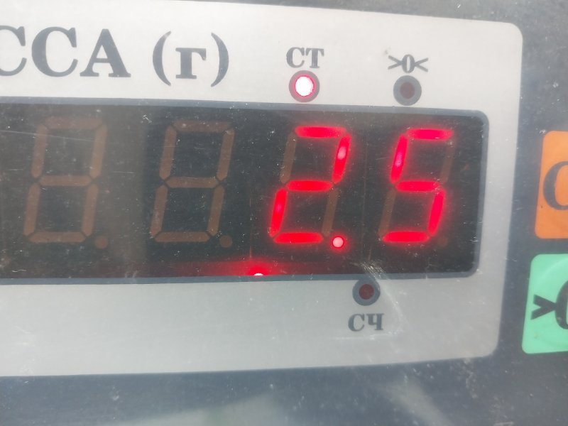 Стекло двери задней левой