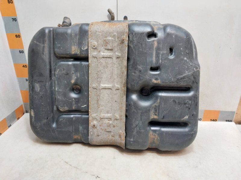 Бак топливный