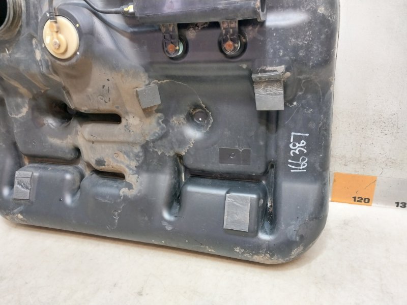 Бак топливный