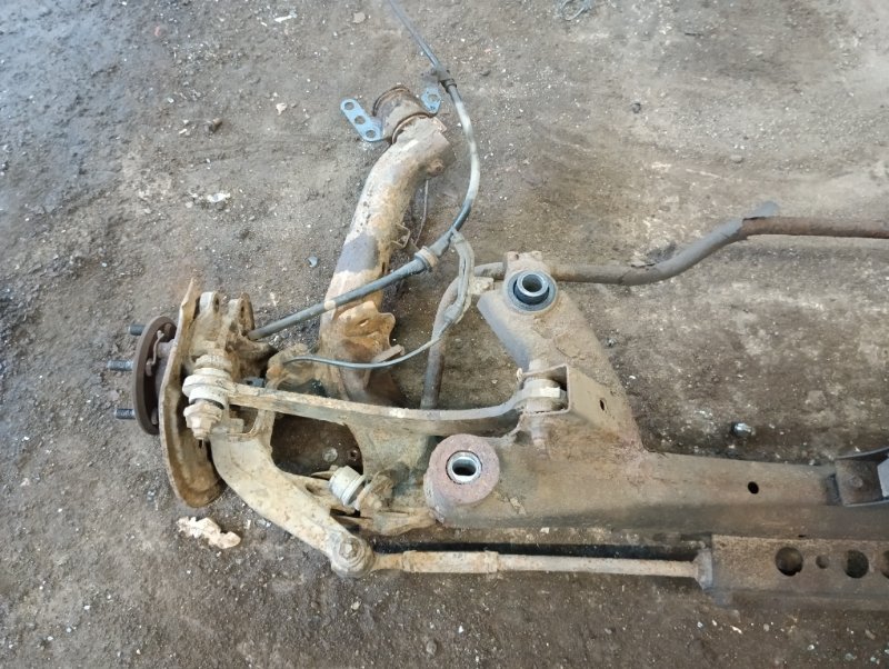 Балка задняя